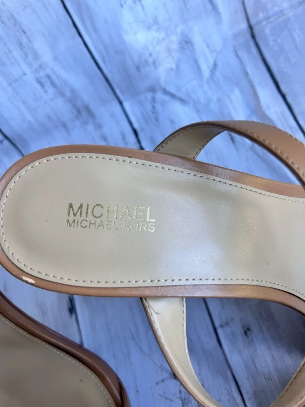 Micheal Kors Amara Leather Sandal